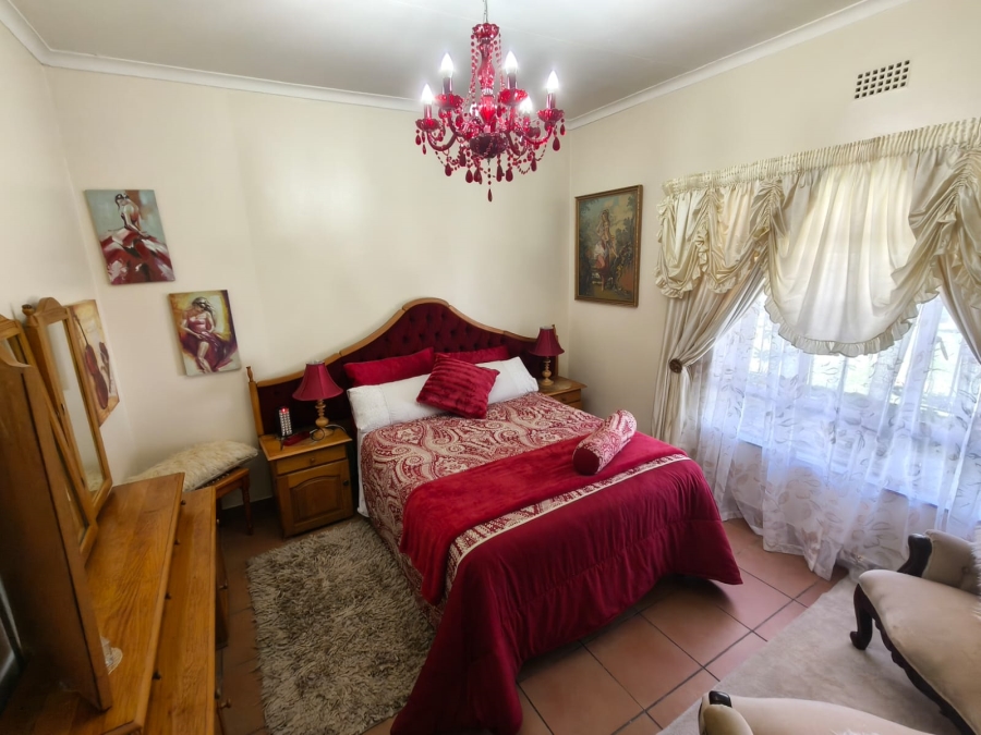 3 Bedroom Property for Sale in Protea Park North West